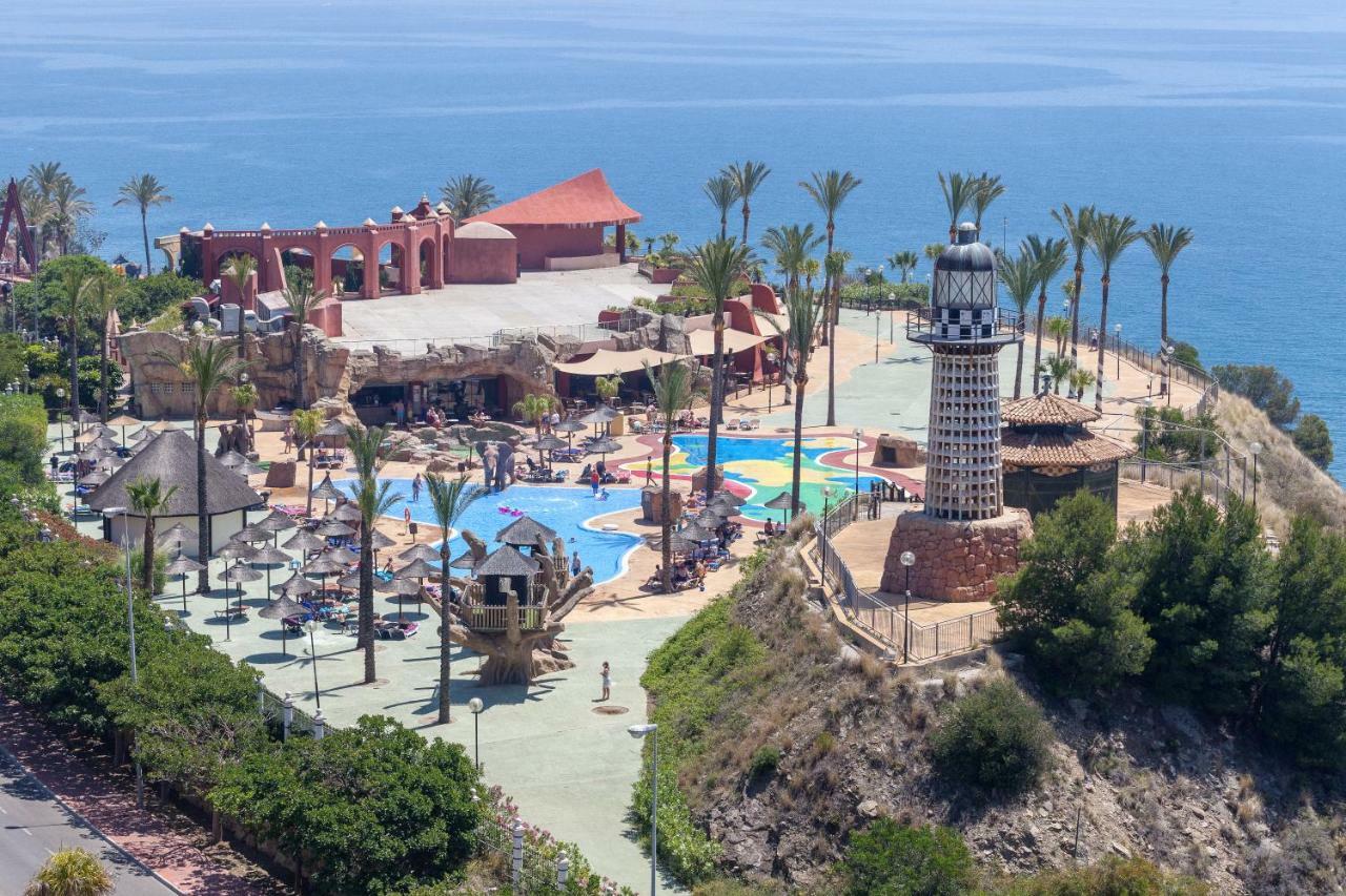 בנאלמדנה Holiday World Resort מראה חיצוני תמונה